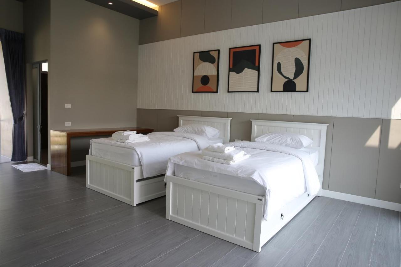Club45 Hotel Kham Yai Esterno foto